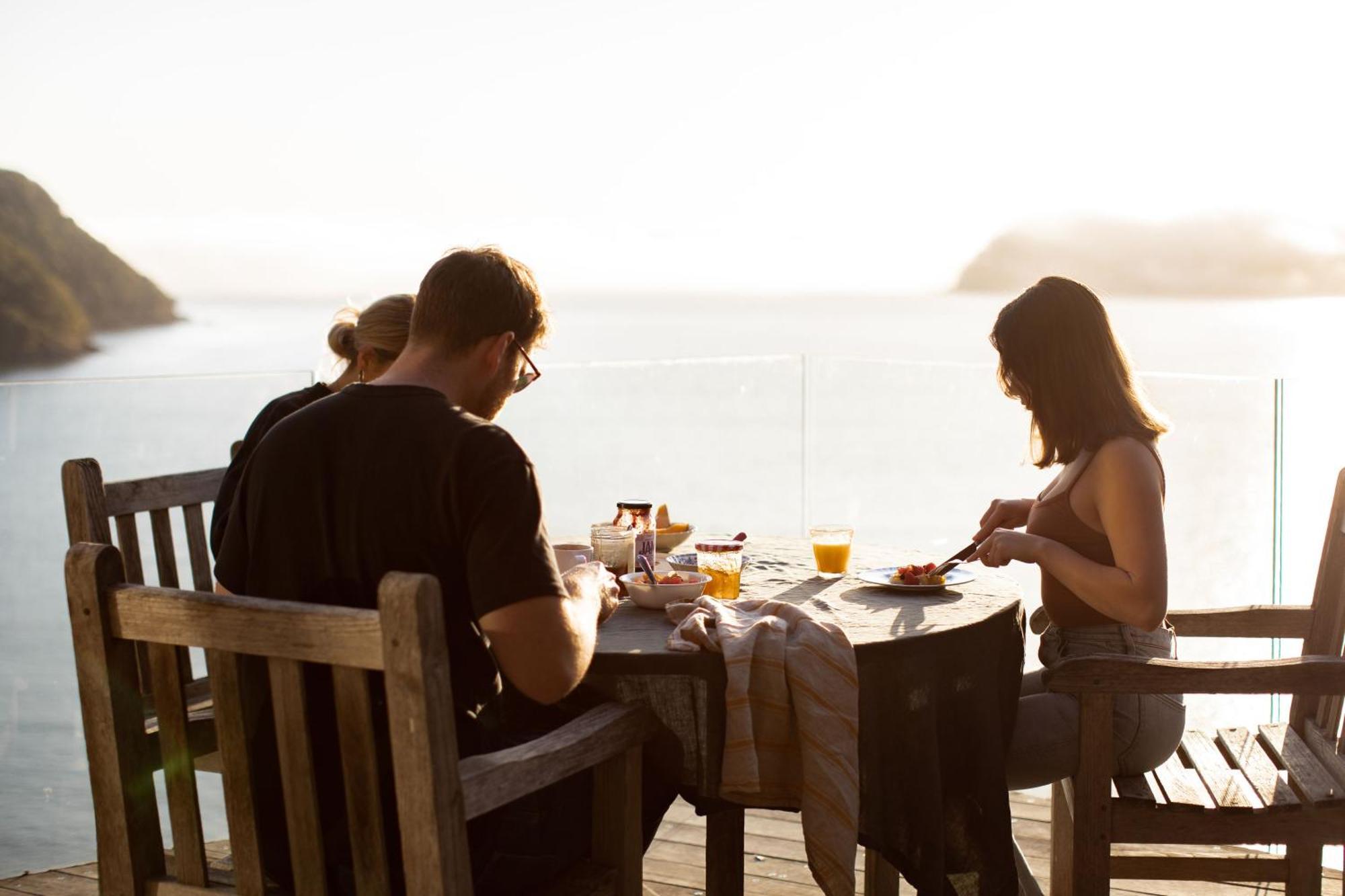 Cape Mackerel Cabin With Magic Palm Beach & Pittwater Views Villa Great Mackerel Beach Eksteriør billede